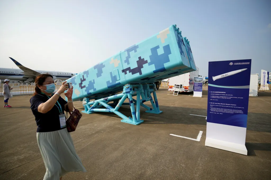 Protilodní raketový zbraňový systém CM-401