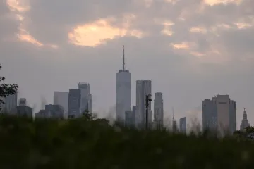 Ovzduší na východě Severní Ameriky se pomalu zlepšuje, požáry v Kanadě ale dál zuří