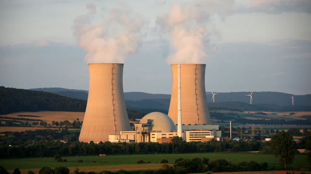 Jaderná elektrárna Grohnde v Dolním Sasku