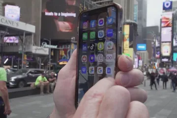 Tvůrci podvodných reklam zneužívají známé osobnosti. Digitální giganti čelí výzvám k aktivnějšímu zásahu