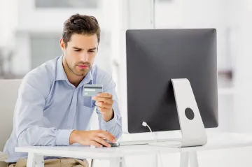 Tržby v maloobchodě v září meziročně stagnovaly, nejvíce si polepšili internetoví prodejci
