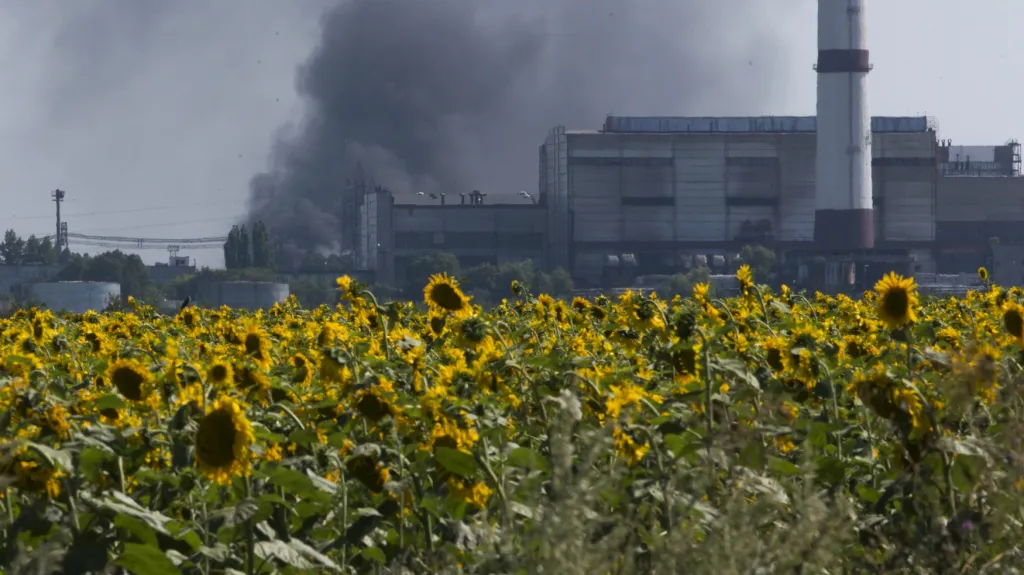 Boje znemožnily expertům příjezd na místo pádu MH17