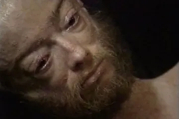 Nemohl se ani pohnout. Neustále trpěl. Přesto se ho komunisté báli jako čert kříže