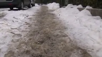 Zasněžený chodník