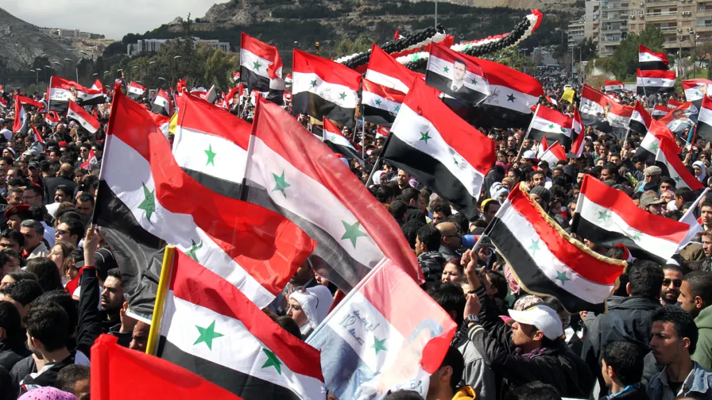 Demonstrace na podporu prezidenta Bašára Asada