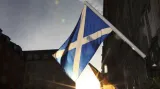 Možné vítězství skotských nacionalistů vyvolalo v Británii šok