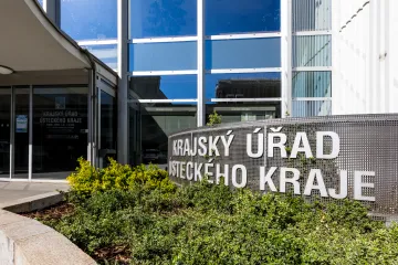 Státní zástupce obžaloval bývalou poradkyni ústeckého hejtmana kvůli neoprávněnému vyplácení peněz