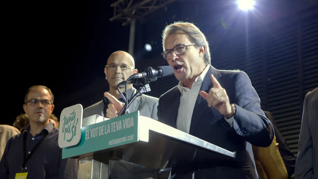 Staronový šéf katalánské vlády Artur Mas