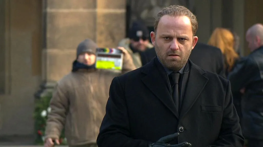 Natáčení filmu Gangster KA (Hynek Čermák)