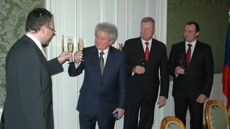 David Mareček, Jiří Bělohlávek a Jiří Besser při jmenování šéfdirigenta ČF