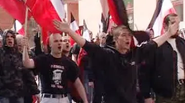 Pochod neonacistů