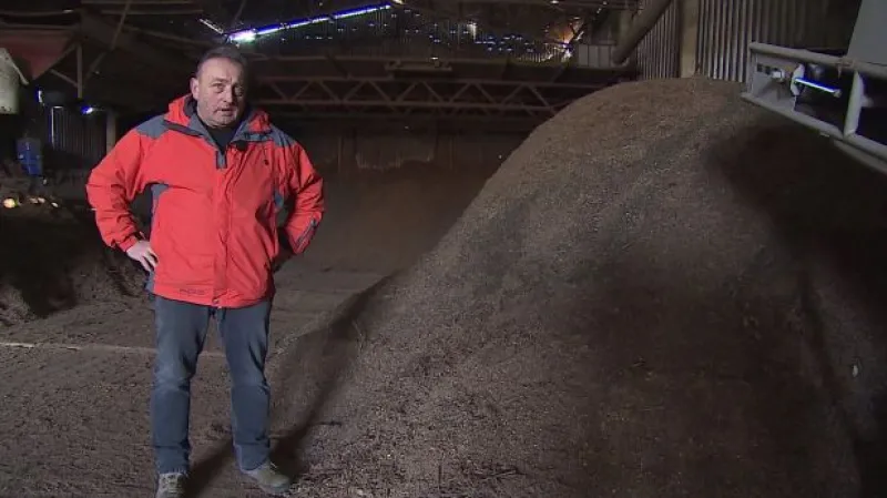 O řezu révy a využití štěpky hovoří vinař Jaromír Sýkora