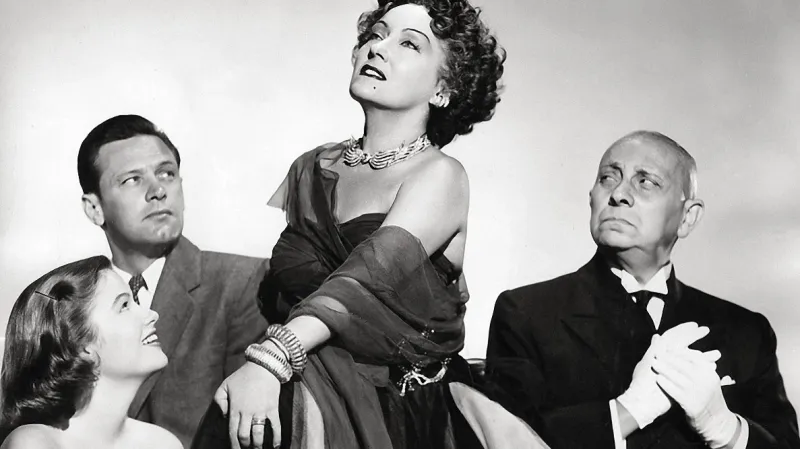Sunset Blvd. / Nancy Olsonová, William Holden, Gloria Swansonová, Erich von Stroheim