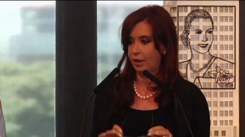 Ekonomika ČT24: Argentina znárodňuje