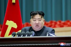 Kim nařídil rychlejší zbrojení. Chce se připravit na válku