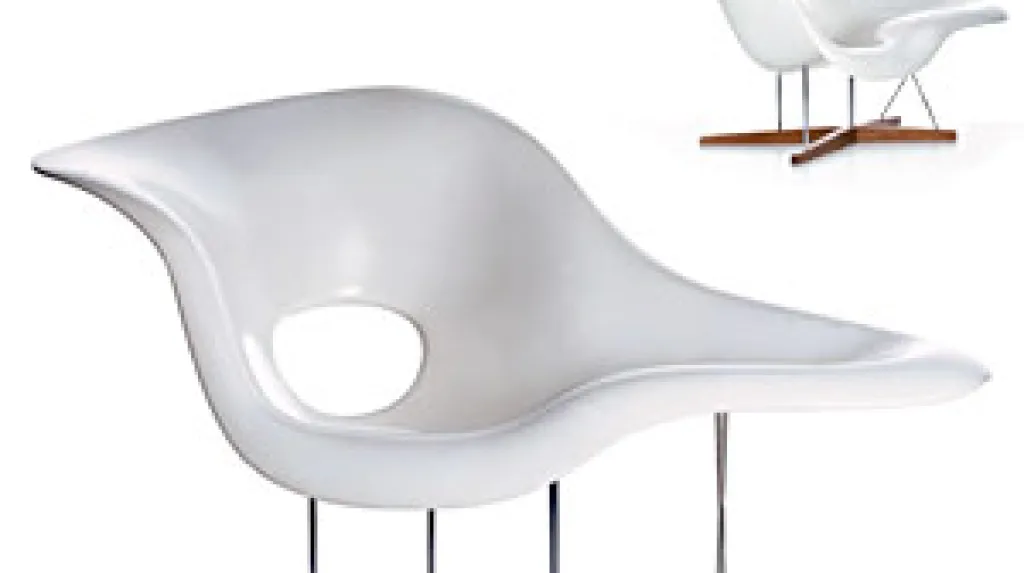 La Chaise by Vitra