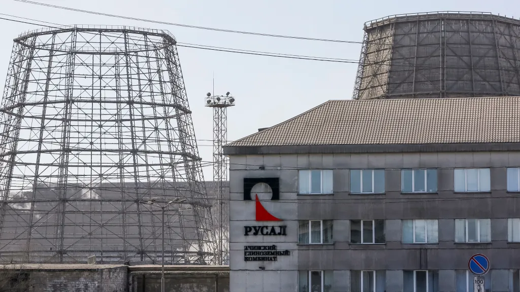 Podnik společnosti Rusal v sibiřském městě Ačinsk