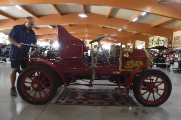 Mezi válkami patřil zámečníkovi z Olomouce. Poslední Windhoff na světě teď vystavuje muzeum v Kopřivnici