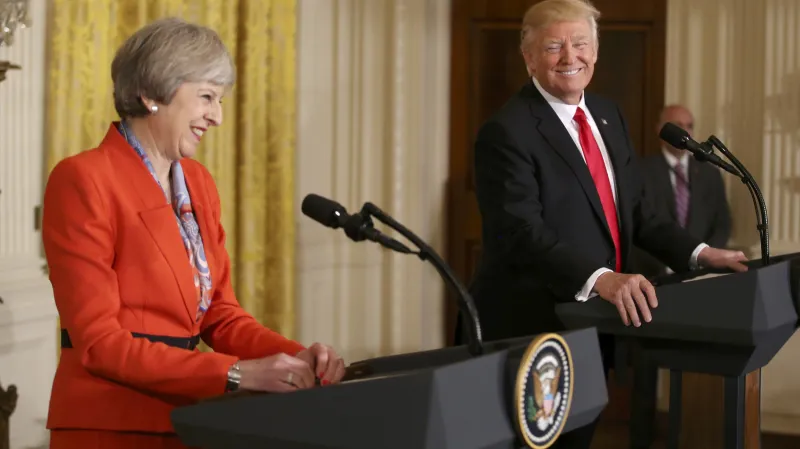 Trump s Mayovou se dohodli na posílení vzájemných vztahů