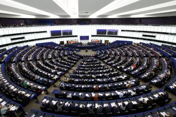 Europarlament podpořil půjčku Ukrajině, dohodu s Mercosurem poslal k soudu
