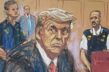 Nikdy jsem si nemyslel, že by se něco takového mohlo stát, řekl Trump po obžalobě
