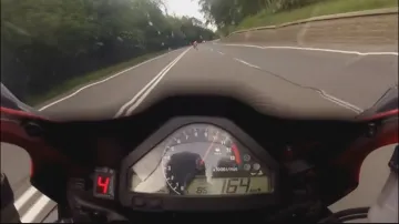 Havárií motorkářů přibývá