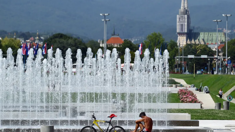 Park v centru chorvatského Záhřebu