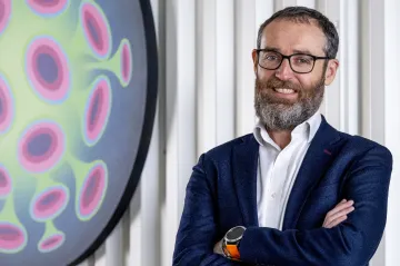 Vyhrají ti, kdo se AI naučí používat, a prohrají ti, kdo se jí bojí, předpovídá profesor Pěchouček