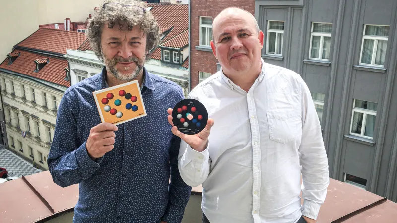 Clarinet Factory s albem Pipers