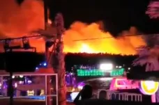 Požár v Chorvatsku ohrozil slavný hip-hopový festival, evakuovat se musely tisíce lidí