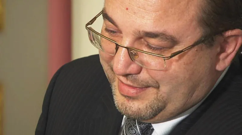 Odcházející ministr školství Josef Dobeš