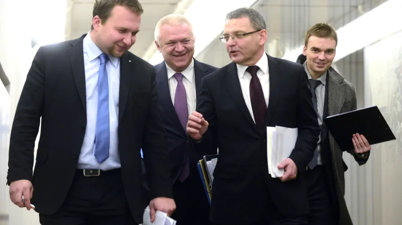 Marian Jurečka (KDU-ČSL), Jaroslav Faltýnek (ANO) a Lubomír Zaorálek (ČSSD)