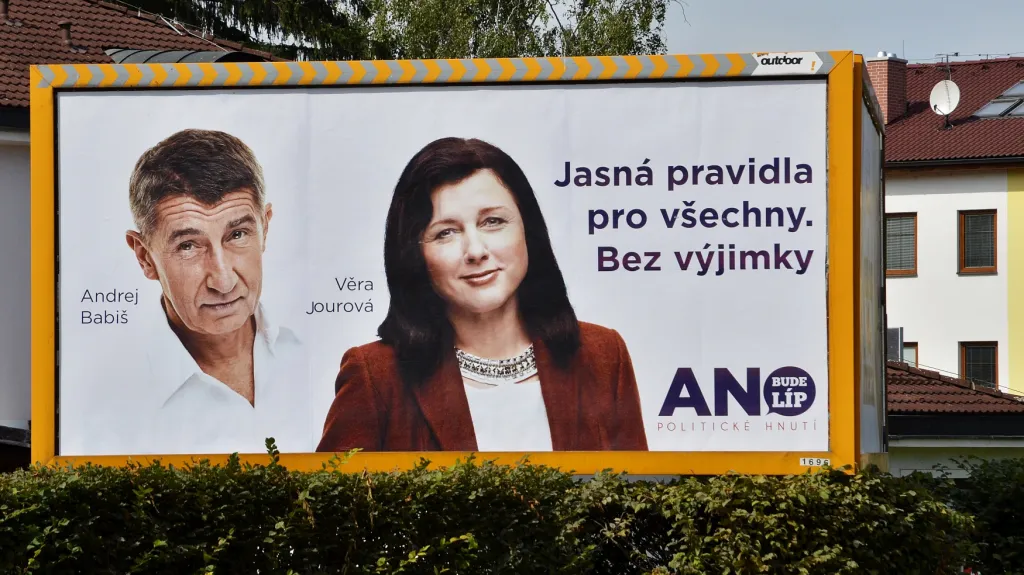 Věra Jourová a Andrej Babiš v předvolební kampani ANO