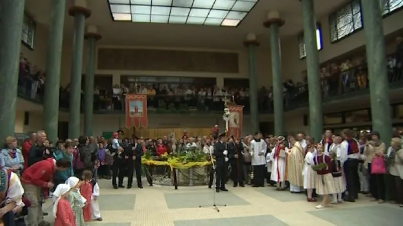 No comment: Otvírání lázeňských pramenů v Luhačovicích