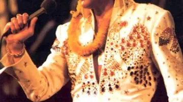 Elvis Presley v slavné vestě