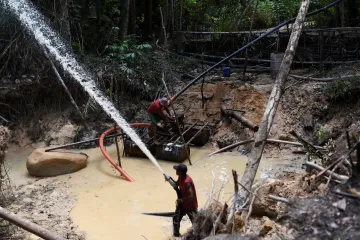 Dvě třetiny brazilského zlata se vytěží nelegálně. Bolsonaro to podle kritiků přehlíží