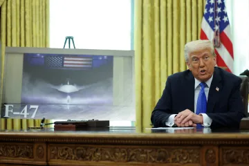 Stíhačky šesté generace bude vyrábět Boeing, oznámil Trump