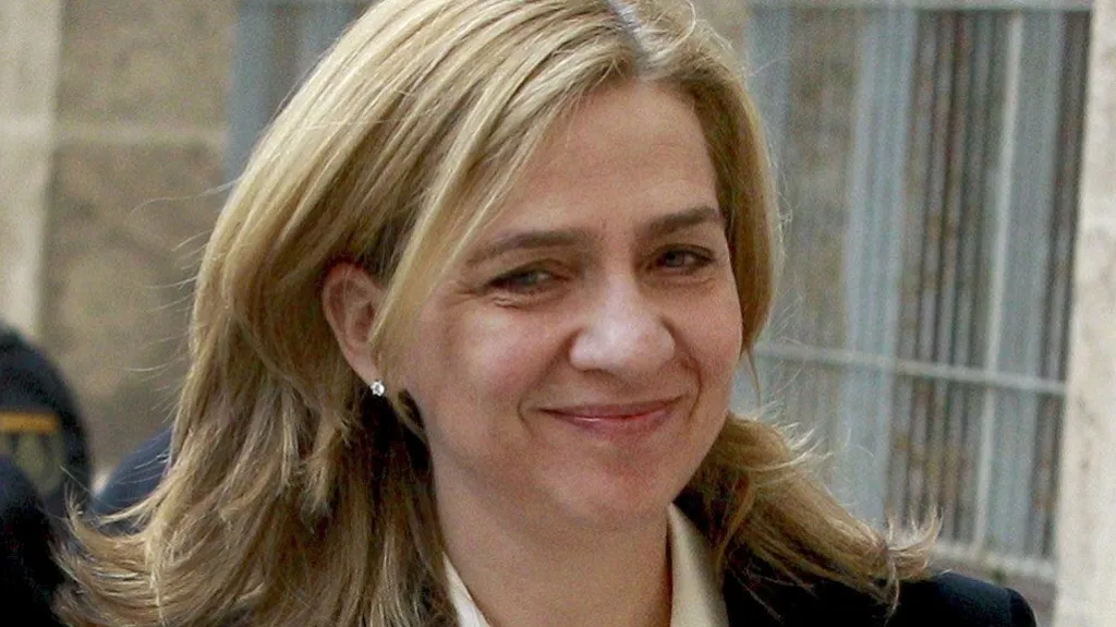 Princezna Cristina míří k soudu