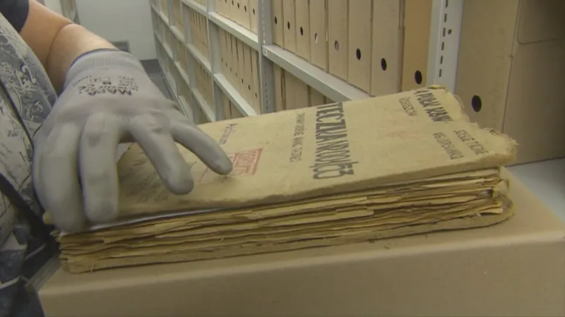 Tajné dokumenty se mohou týkat i aktivních polských politiků