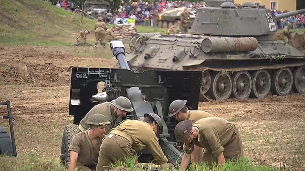 Tankový den v Lešanech 2011