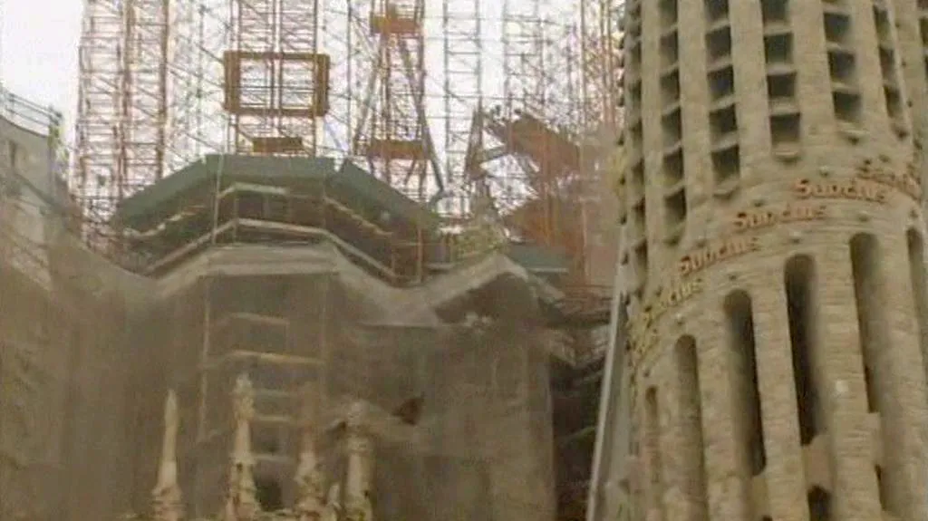 V barcelonském chrámu Sagrada Familia hořelo