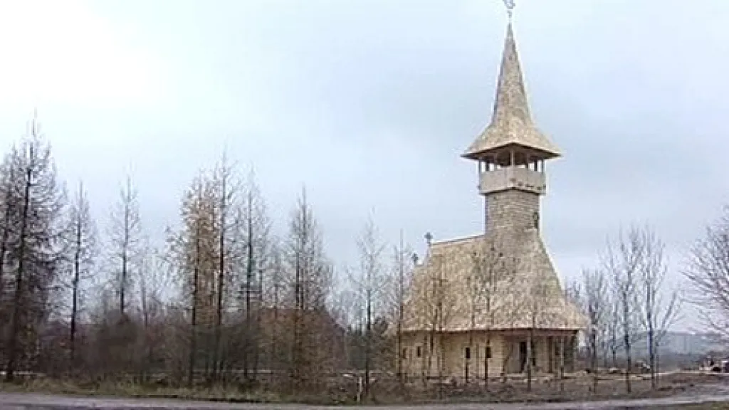 Dřevěný pravoslavný kostel v Mostě
