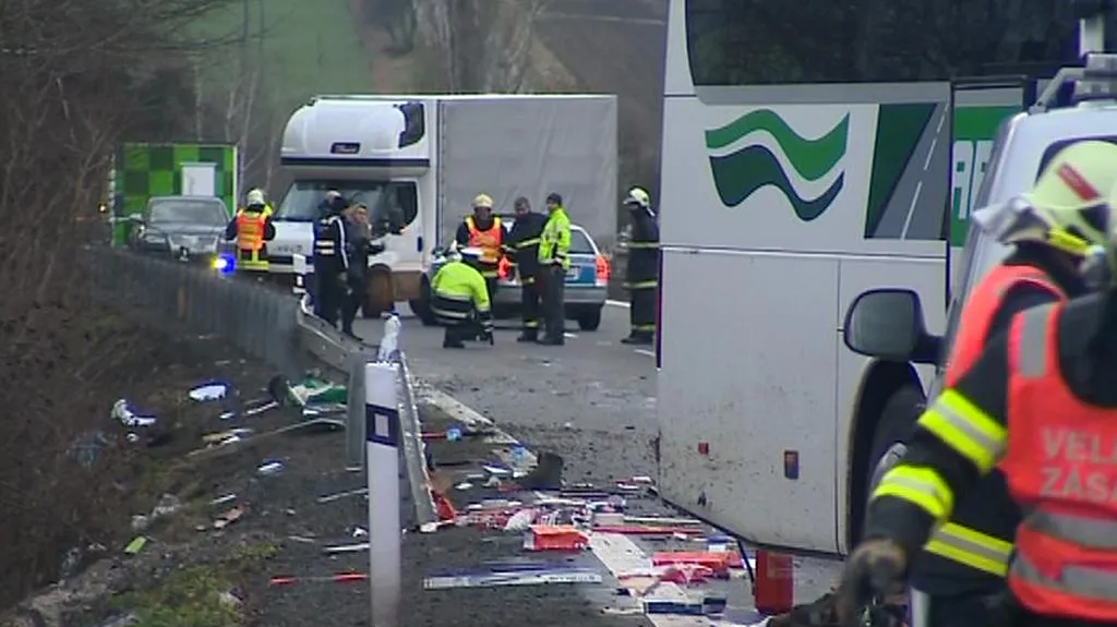 Nehoda na dálnici D46 mezi Prostějovem a Olomoucí