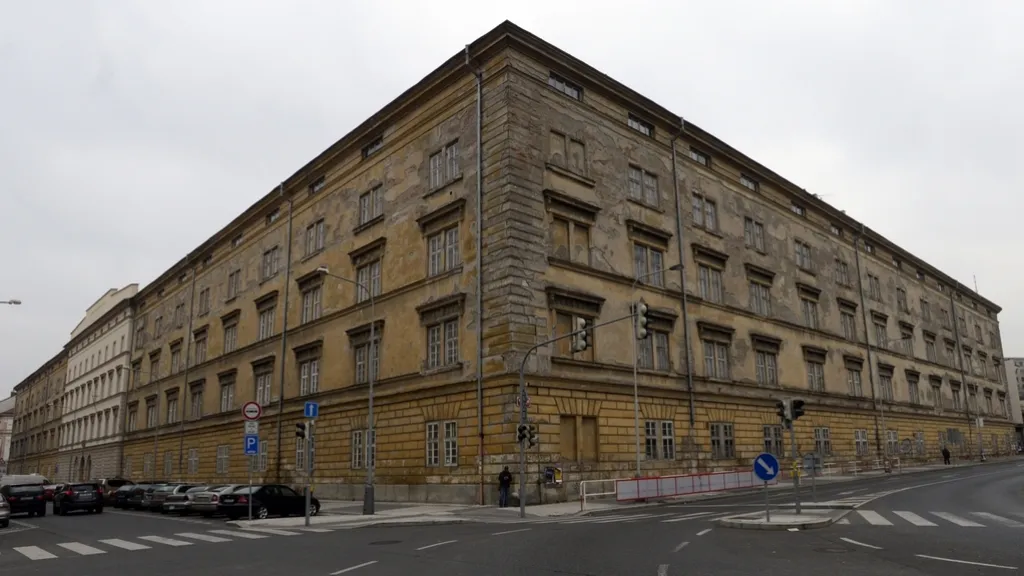 Kasárna Jana Žižky v pražském Karlíně