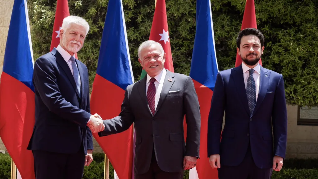Prezident Pavel s králem Abdalláhem II. a korunním princem Husajnem