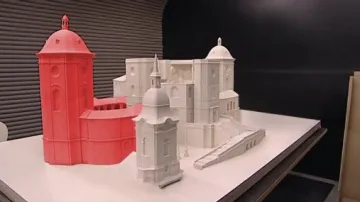Model konečné podoby chrámu po dostavbě