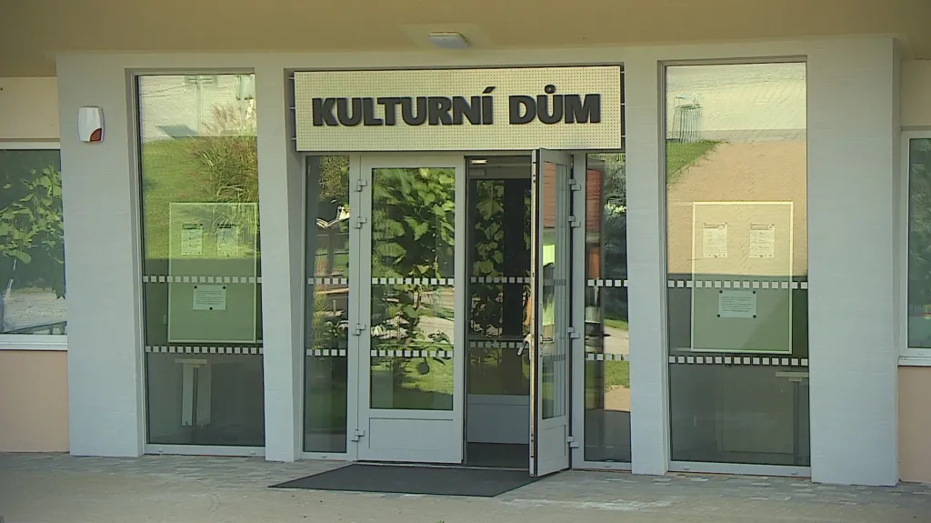 Opravený kulturní dům v Drnovicích