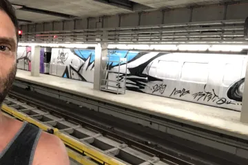 Ilegálně běhat, to už ne. Da Style Killas se ohlíží za vývojem od graffiti po galerie
