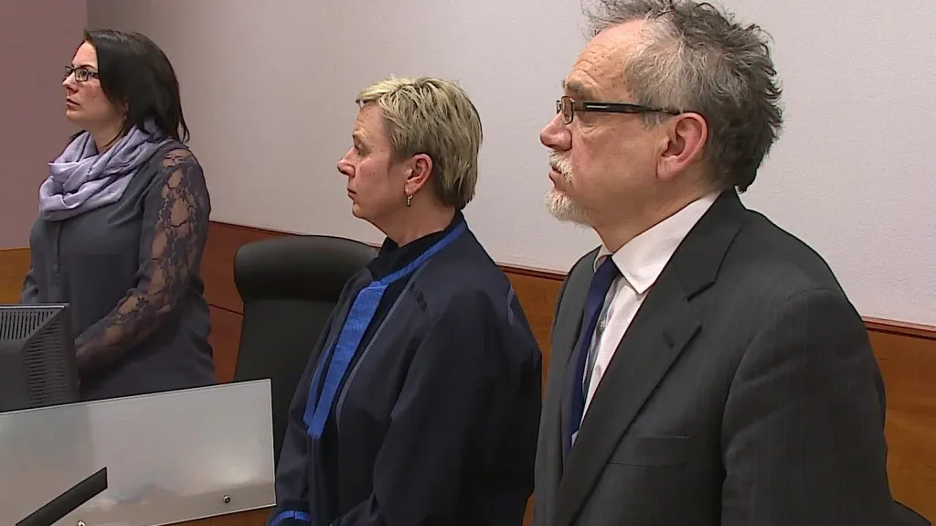 Karel Prokop škodu za zbytečný překlad uhradil