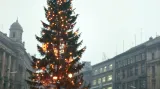 Vánoční strom na náměstí Svobody v roce 1970